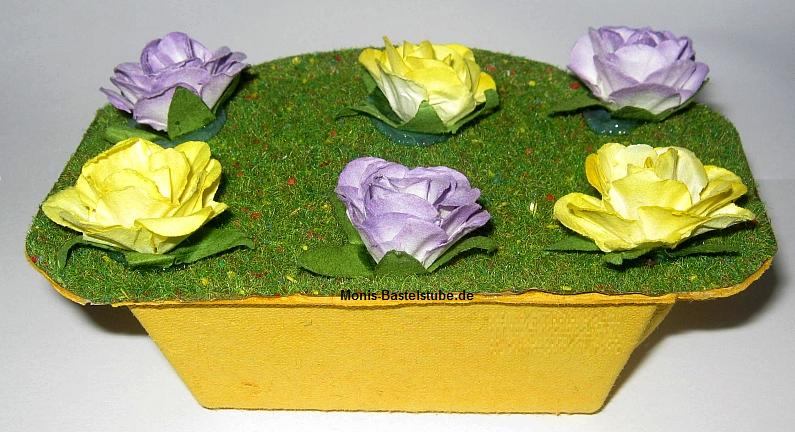 Mini-Blumenkästen-aus-KinderJoy-Karton-1.jpg