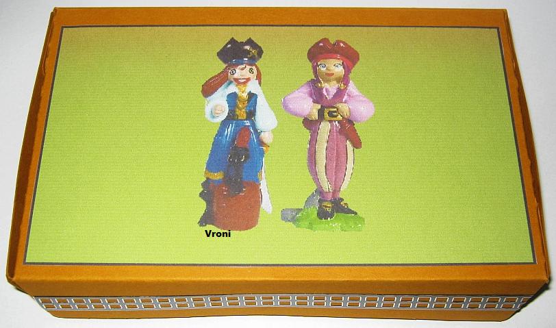 Box Monsters und Piraten.jpg