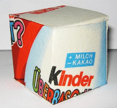 Würfelbox mit Ueei Serviette.jpg