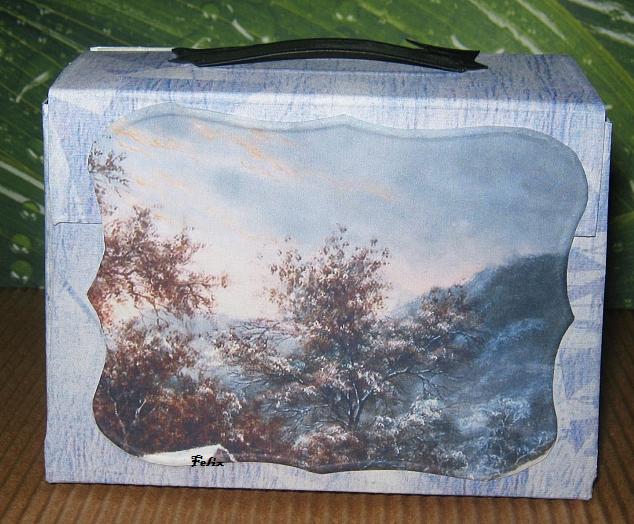 Handtasche mit Schnalle. Winterliches Motiv. Rückseite.jpg