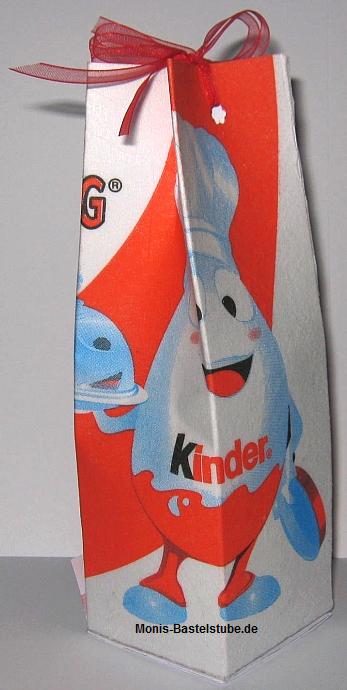 Geschenkbox-mit-neuer-Serviette-Kinder-Überraschung-und-Hougie-Board-Seitenansicht.jpg