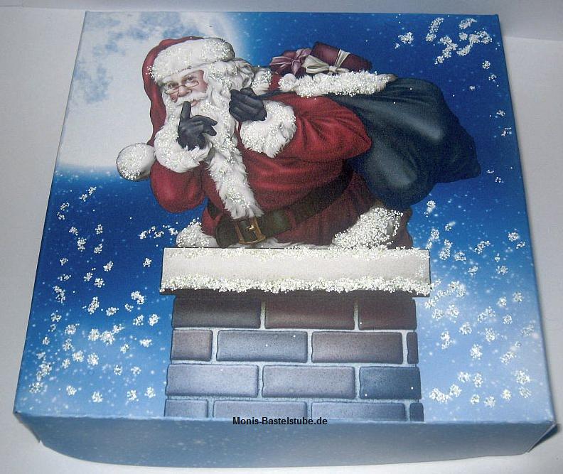 Quadratische-Box-Weihnachtsmann-auf-dem-Schornstein-mit-DebbiMoore-SantaClaus.jpg