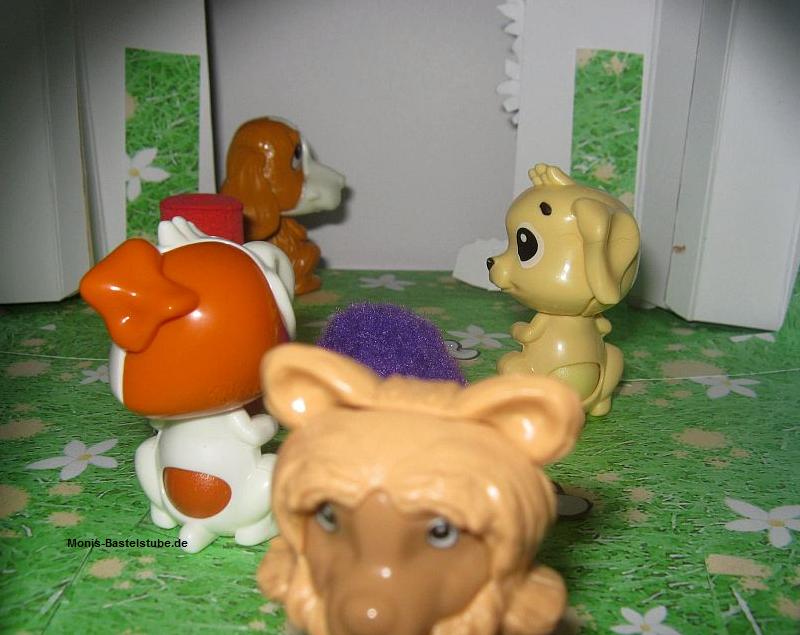 Hundehütte-mit-Üei-Figuren-CD-ROM-ShaggyDog Tails-2.jpg