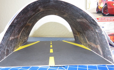 Geschenk-fuer-Jungen-Tunnel3.jpg